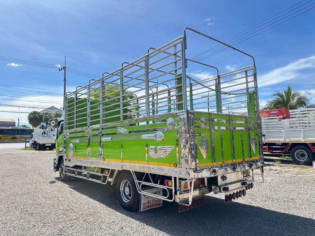 ISUZU FRR210 ปี64 ยาว5.6เมตร ไมล์ 33,xxx ISUZU FRR210 ปี64 ยาว5.6เมตร ไมล์ 33,xxx
