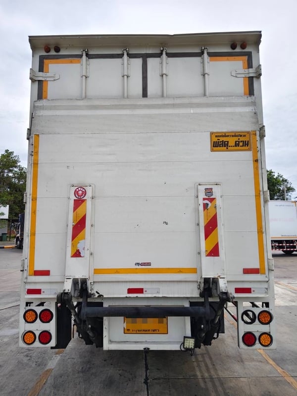 Hino FG8J 240แรง ปี62 ไมล์น้อย เจ้าของขายเอง ยางใหม่4เส้น Hino FG8J 240แรง ปี62 ไมล์น้อย เจ้าของขายเอง ยางใหม่4เส้น