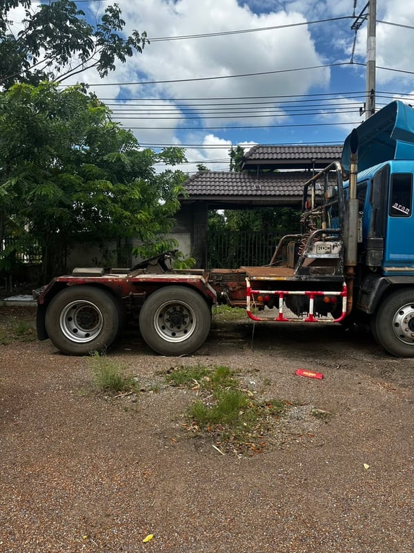 หัวลาก+หาง Hino 315แรงม้า รถพร้อมใช้งาน หัวลาก+หาง Hino 315แรงม้า รถพร้อมใช้งาน