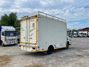 ISUZU NPR 150แรง รถ6ล้อ ตู้แห้ง 3บาน ปี62