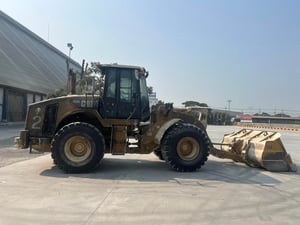 CAT 950K รถตักล้อยาง พร้อมใช้งาน CAT 950K รถตักล้อยาง พร้อมใช้งาน