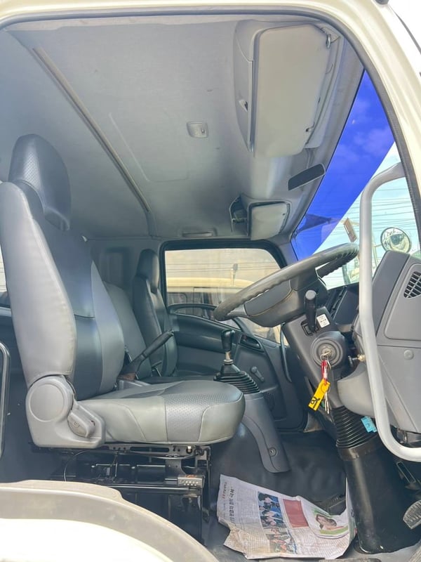 ISUZU FVM 240แรงม้า 10ล้อ เพลาเดียว กระบะเหล็กติดเครน ปี59 ISUZU FVM 240แรงม้า 10ล้อ เพลาเดียว กระบะเหล็กติดเครน ปี59