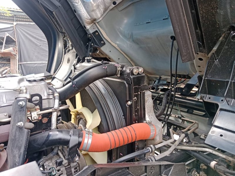 ISUZU FTR240 ปี61 ตู้แห้ง 10บาน