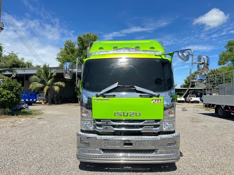 ISUZU FRR210 ปี64 ยาว5.6เมตร ไมล์ 33,xxx ISUZU FRR210 ปี64 ยาว5.6เมตร ไมล์ 33,xxx