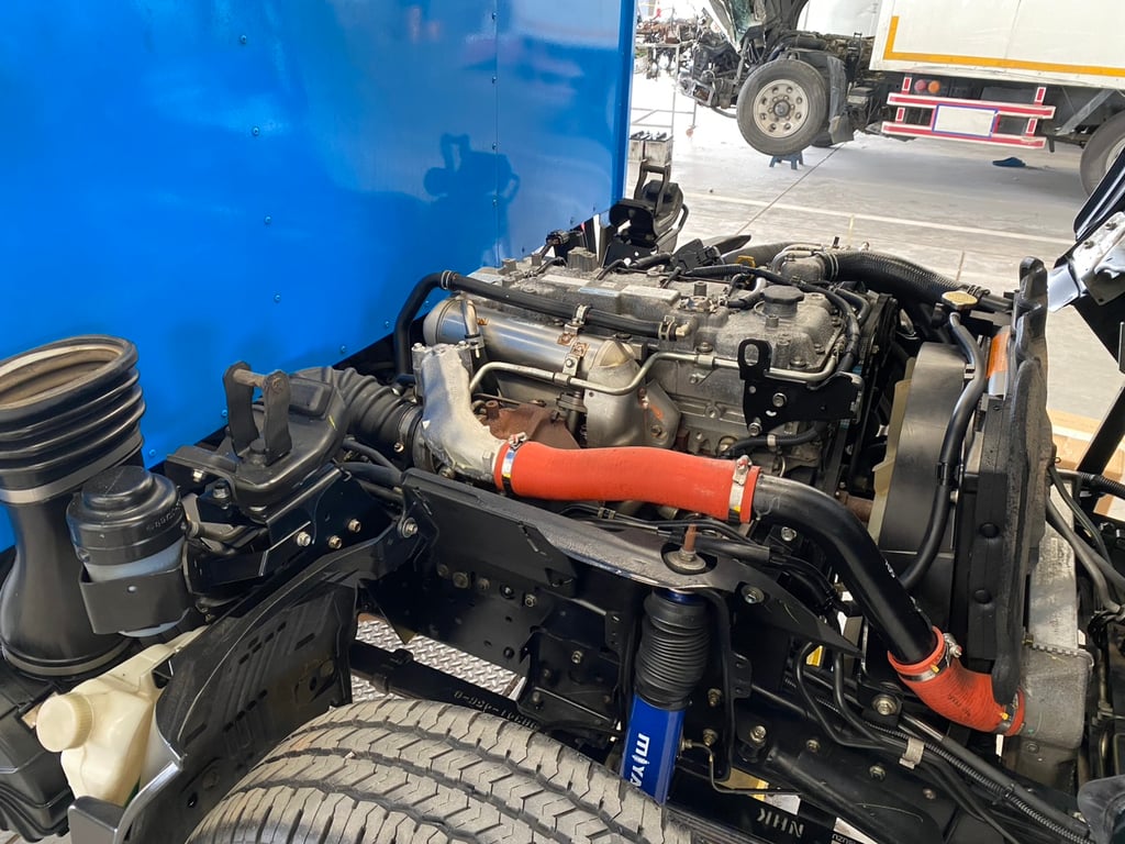 ISUZU NLR130 ปี65 ตู้แห้ว ยาว3เมตร ประกันศูนย์เหลือ2ปี