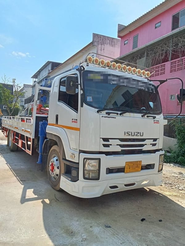 ISUZU FTR240 ปี54 เครน5ตัน กระบะยาว9เมตร