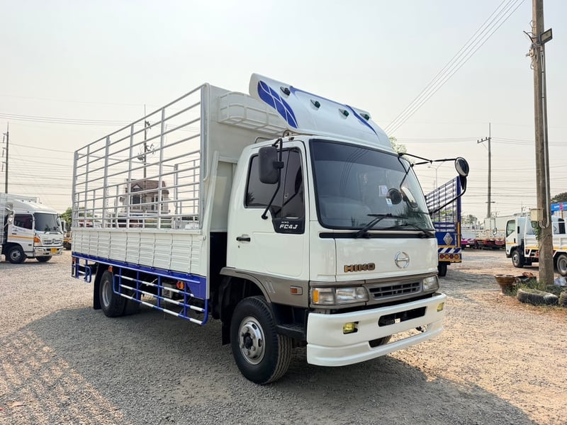 Hino fc4j สมอทอง ปี45 กระบะยาว 5.6เมตร