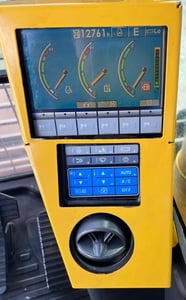 KOMATSU PC130-8 mo จอเหลือง กล้องหลัง ลายแย้กคู่ระบบ two wayจากโรงงาน KOMATSU PC130-8 mo จอเหลือง กล้องหลัง ลายแย้กคู่ระบบ two wayจากโรงงาน