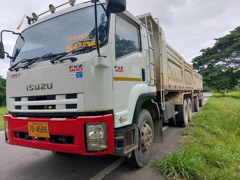 ขาย 10ล้อ ดั้มพ์ ISUZU FVZ240 FVZ300 ปี60 รถพร้อมใช้งาน มี2คัน