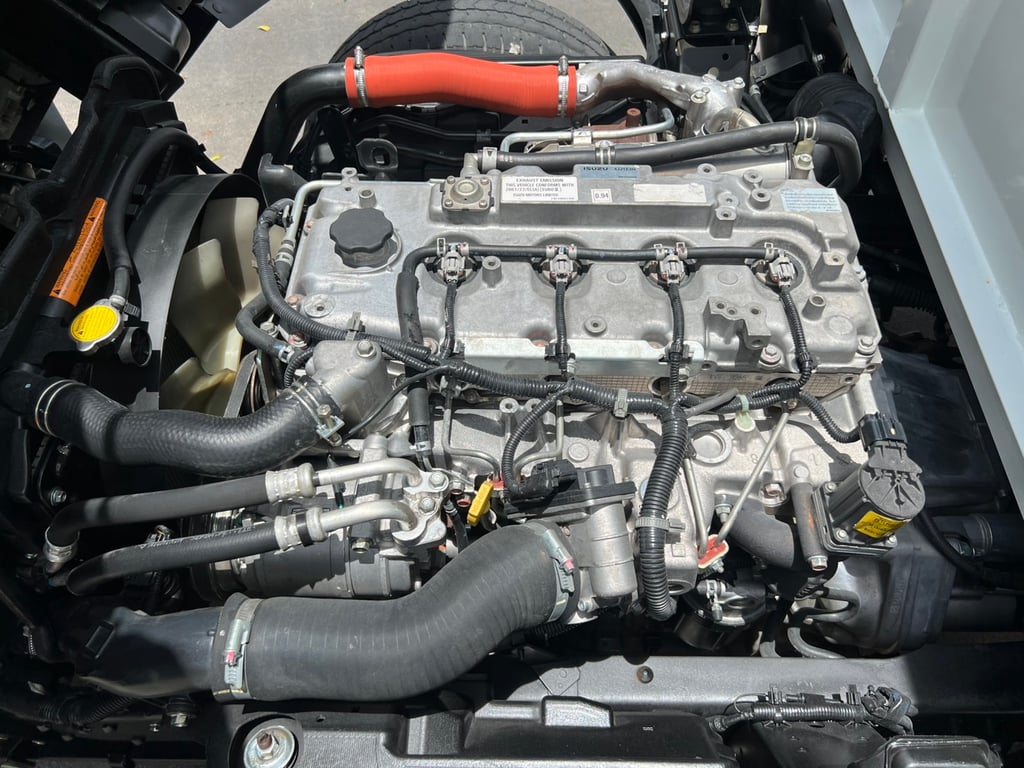 ISUZU NLR 130แรง 4ล้อ กระบะคอกสูง ปี65
