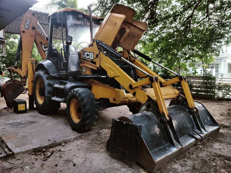 ขายรถหน้าตักหลังขุด JCB รถพร้อมใช้งาน