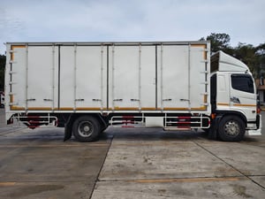 Hino FG8J 240แรง ปี62 ไมล์น้อย เจ้าของขายเอง ยางใหม่4เส้น Hino FG8J 240แรง ปี62 ไมล์น้อย เจ้าของขายเอง ยางใหม่4เส้น
