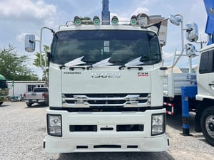 ISUZU FVM 240แรงม้า 10ล้อ เพลาเดียว กระบะเหล็กติดเครน ปี59 ISUZU FVM 240แรงม้า 10ล้อ เพลาเดียว กระบะเหล็กติดเครน ปี59