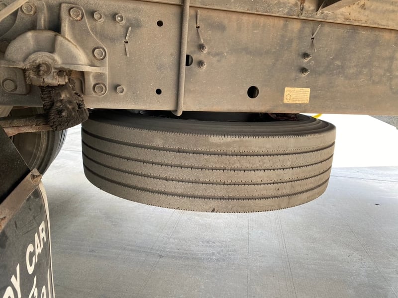 ISUZU FTR240 ปี65 ตู้แห้ง 10บาน ยาว7.6เมตร ราคารวมvat ฟรีโอน ฟรีประกัน