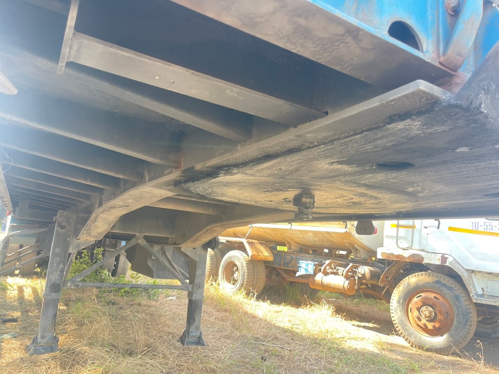 หางพื้นเรียบ 3เพลา สามมิตร ปี59 มี8หาง หางพื้นเรียบ 3เพลา สามมิตร ปี59 มี8หาง