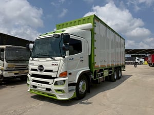 Hino Victor 260แรง ปี60 10ล้อเพลาเดียว ตู้ยาว7.7เมตร