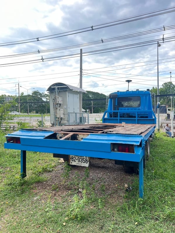 MITSUBISHI 10ล้อ เพลาเดียว 160แรงม้า เทลลเลอร์แท่นเตี้ย ปี2537 MITSUBISHI 10ล้อ เพลาเดียว 160แรงม้า เทลลเลอร์แท่นเตี้ย ปี2537