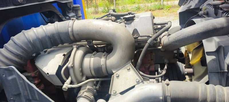 HINO FG 240แรง 6ล้อ พ่วงแม่ลูก แยกได้