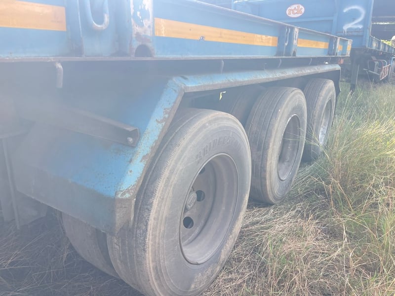 หางพื้นเรียบ 3เพลา สามมิตร ปี59 มี8หาง