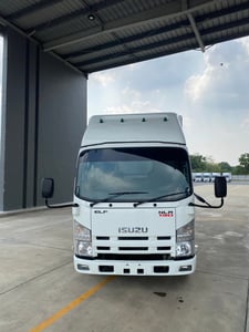 ISUZU NLR130 ปี58 ตู้แห้ง ยาว3เมตร ราคารวมVat ฟรีโอน