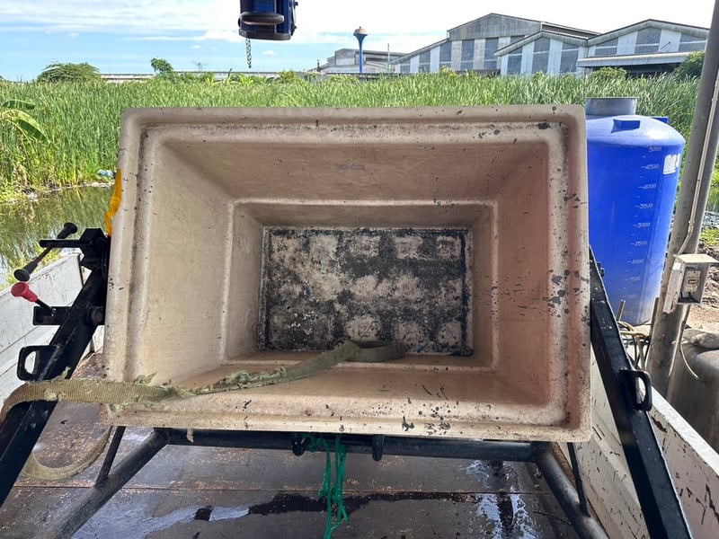 ISUZU FTR 240แรงม้า รถบรรทุก 6ล้อ กระบะเหล็กติดเครน+กระเช้า ปี62 ISUZU FTR 240แรงม้า รถบรรทุก 6ล้อ กระบะเหล็กติดเครน+กระเช้า ปี62