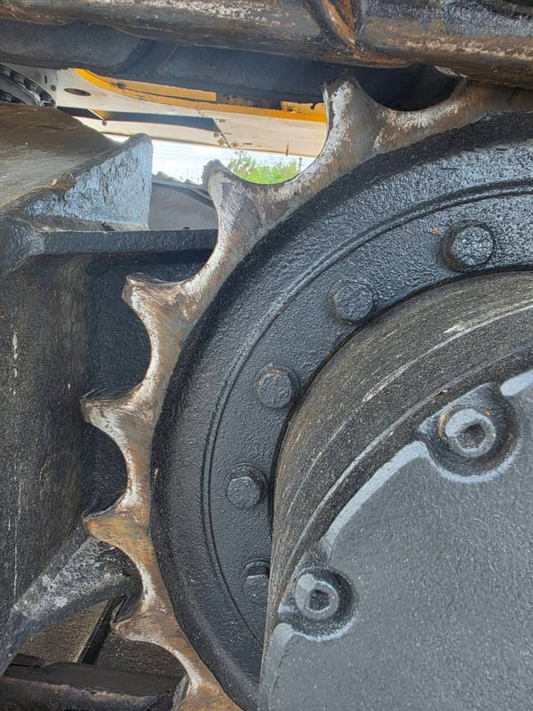 KOMATSU PC130-8 mo จอเหลือง กล้องหลัง ลายแย้กคู่ระบบ two wayจากโรงงาน KOMATSU PC130-8 mo จอเหลือง กล้องหลัง ลายแย้กคู่ระบบ two wayจากโรงงาน
