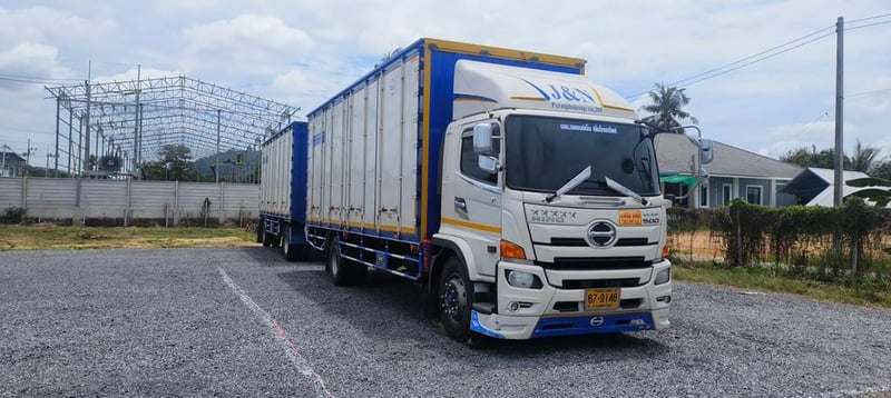 HINO FG 240แรง 6ล้อ พ่วงแม่ลูก แยกได้