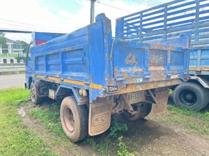 ISUZU NKR71G 6ล้อ เล็ก ดั๊มพ์ 3คิว แอร์พวงมาลัยเพาเวอร์รถพร้อมใช้