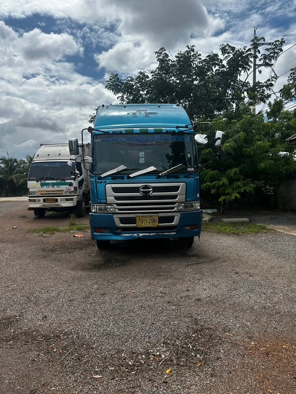 หัวลาก+หาง Hino 315แรงม้า รถพร้อมใช้งาน หัวลาก+หาง Hino 315แรงม้า รถพร้อมใช้งาน