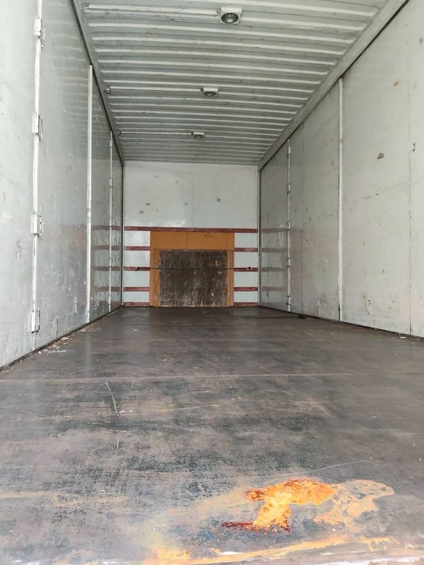 ISUZU FTR240 ปี60 ตู้10บาน ยาว7.6เมตร ขายตามสภาพ ISUZU FTR240 ปี60 ตู้10บาน ยาว7.6เมตร ขายตามสภาพ