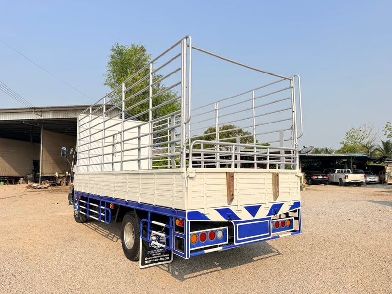 Hino fc4j สมอทอง ปี45 กระบะยาว 5.6เมตร