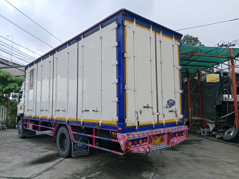 ISUZU FTR240 ปี61 รถพร้อมใช้ เก็บงานให้ใหม่