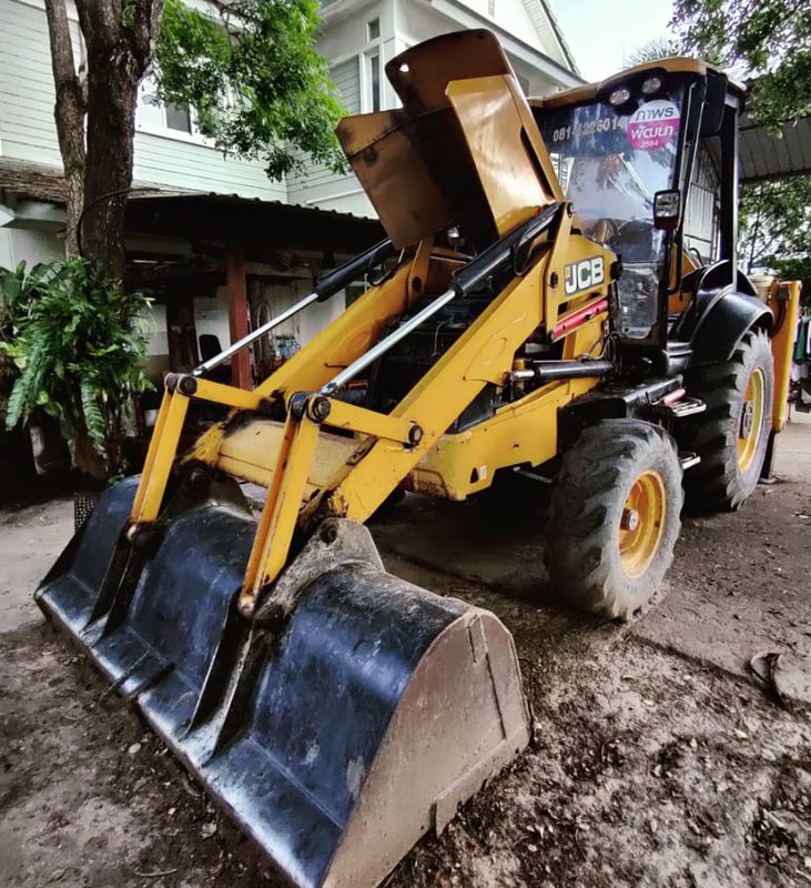 ขายรถหน้าตักหลังขุด JCB รถพร้อมใช้งาน ขายรถหน้าตักหลังขุด JCB รถพร้อมใช้งาน
