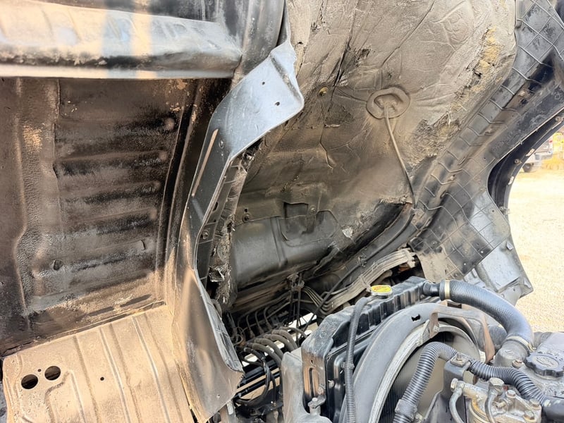 Hino fc4j สมอทอง ปี45 กระบะยาว 5.6เมตร