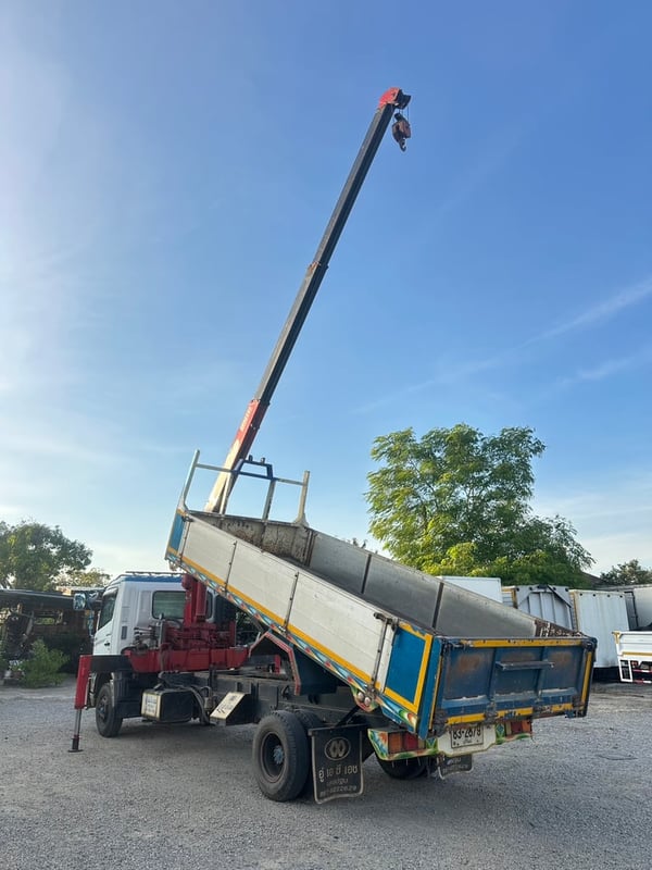 HINO MEGA 175แรงม้า รถบรรทุก 6ล้อ กระบะดั้มพ์ ติดเครน ปี60