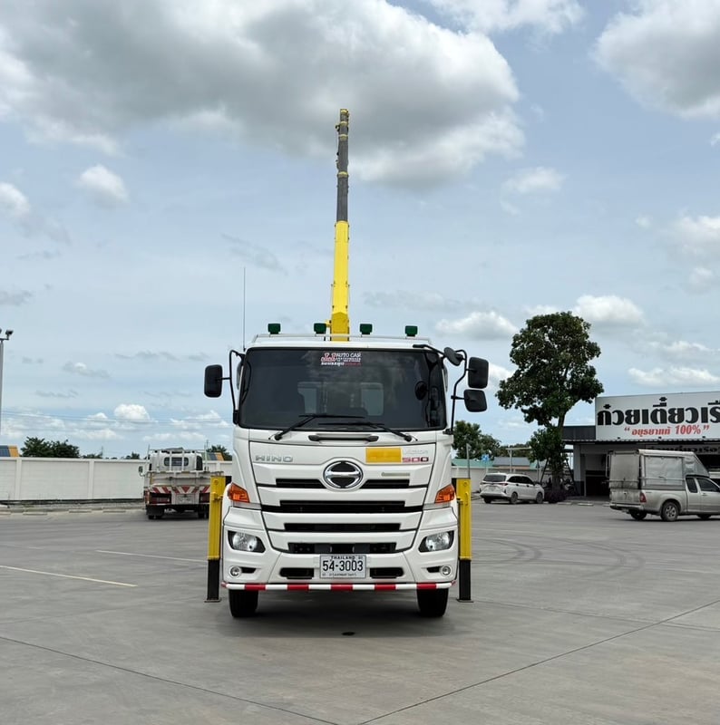 HINO FM 344แรงม้า รถบรรทุก 10ล้อ กระบะเหล็กติดเครน ปี2022 เลขไมล์ 15,489 กม. HINO FM 344แรงม้า รถบรรทุก 10ล้อ กระบะเหล็กติดเครน ปี2022 เลขไมล์ 15,489 กม.