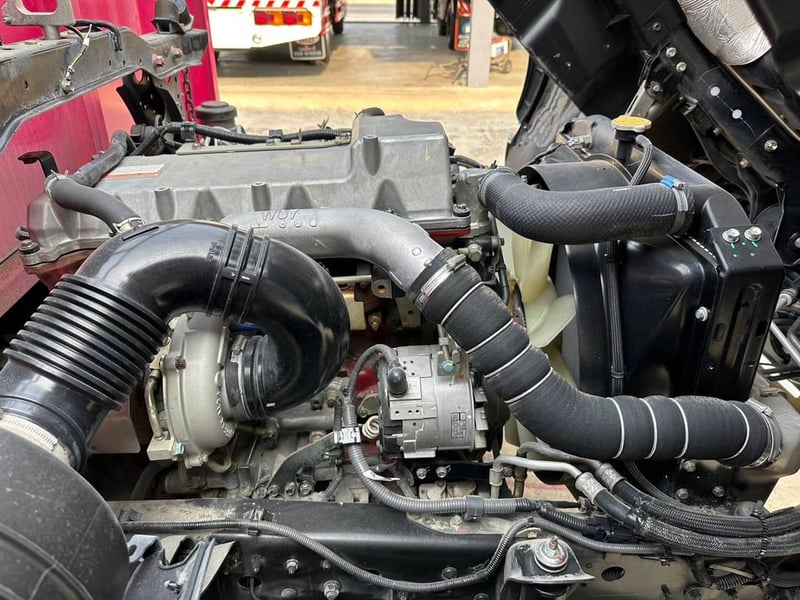 Hino FC9J 155แรง รถปี67 กระบะยาว 5.6เมตร