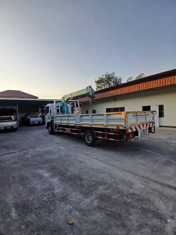 ISUZU FRR210 ปี63 เครน3ตัน 4ปลอก กระบะยาว6เมตร ISUZU FRR210 ปี63 เครน3ตัน 4ปลอก กระบะยาว6เมตร