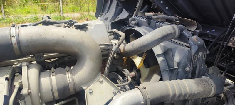 HINO FG 240แรง 6ล้อ พ่วงแม่ลูก แยกได้