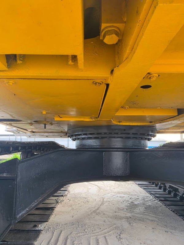 KOMATSU PC130-8 mo จอเหลือง กล้องหลัง ลายแย้กคู่ระบบ two wayจากโรงงาน KOMATSU PC130-8 mo จอเหลือง กล้องหลัง ลายแย้กคู่ระบบ two wayจากโรงงาน