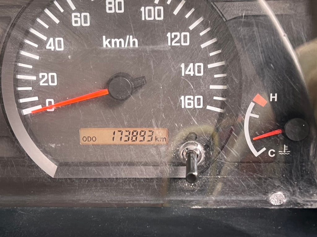 ISUZU NLR 130แรง 4ล้อ กระบะคอกสูง ปี65