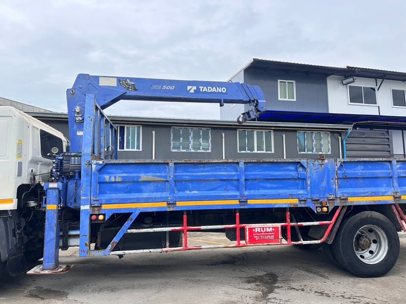 HINO FG 212แรงม้า รถบรรทุก 6ล้อ กระบะเหล็กติดเครน ปี56 HINO FG 212แรงม้า รถบรรทุก 6ล้อ กระบะเหล็กติดเครน ปี56