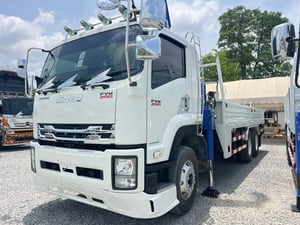 ISUZU FVM 240แรงม้า 10ล้อ เพลาเดียว กระบะเหล็กติดเครน ปี59 ISUZU FVM 240แรงม้า 10ล้อ เพลาเดียว กระบะเหล็กติดเครน ปี59