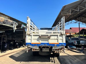 Hino FC9J 210แรง ปี62 กระบะยาว5.7เมตร เจ้าของขายเอง Hino FC9J 210แรง ปี62 กระบะยาว5.7เมตร เจ้าของขายเอง