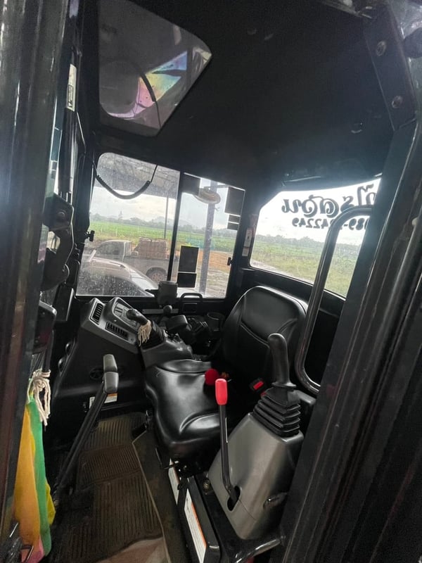 แบคโฮ Yanmar VIO30-6B ปี65 ออกศูนย์ไทย เล่มพร้อมโอน แบคโฮ Yanmar VIO30-6B ปี65 ออกศูนย์ไทย เล่มพร้อมโอน