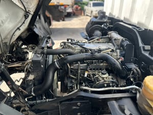 ISUZU FRR190 ปี63 ตู้แห้ง3บาน ขายตามสภาพ