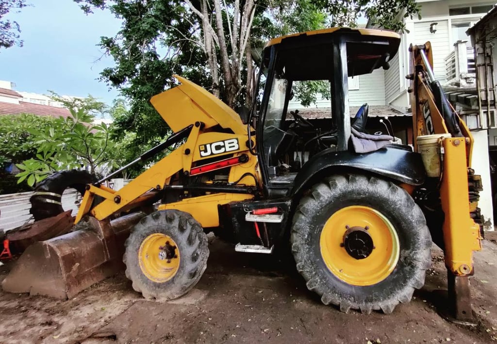 ขายรถหน้าตักหลังขุด JCB รถพร้อมใช้งาน