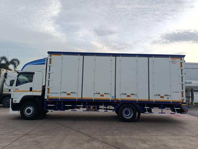 ISUZU FTR210 ปี65 ตู้แห้ง10บาน ยาว7.8เมตร รถสวย เจ้าของขายเอง ISUZU FTR210 ปี65 ตู้แห้ง10บาน ยาว7.8เมตร รถสวย เจ้าของขายเอง