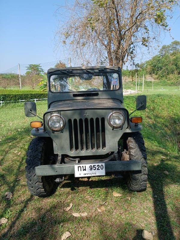 ขายรถจิ๊บทหาร สนใจติดต่อสอบถาม 0865463603 คุณปู