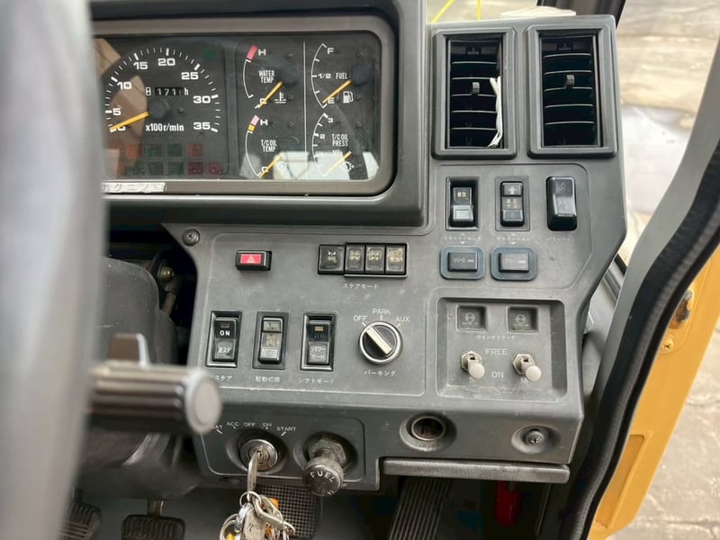 เครน 50 ตัน สภาพดี เครน 50 ตัน สภาพดี